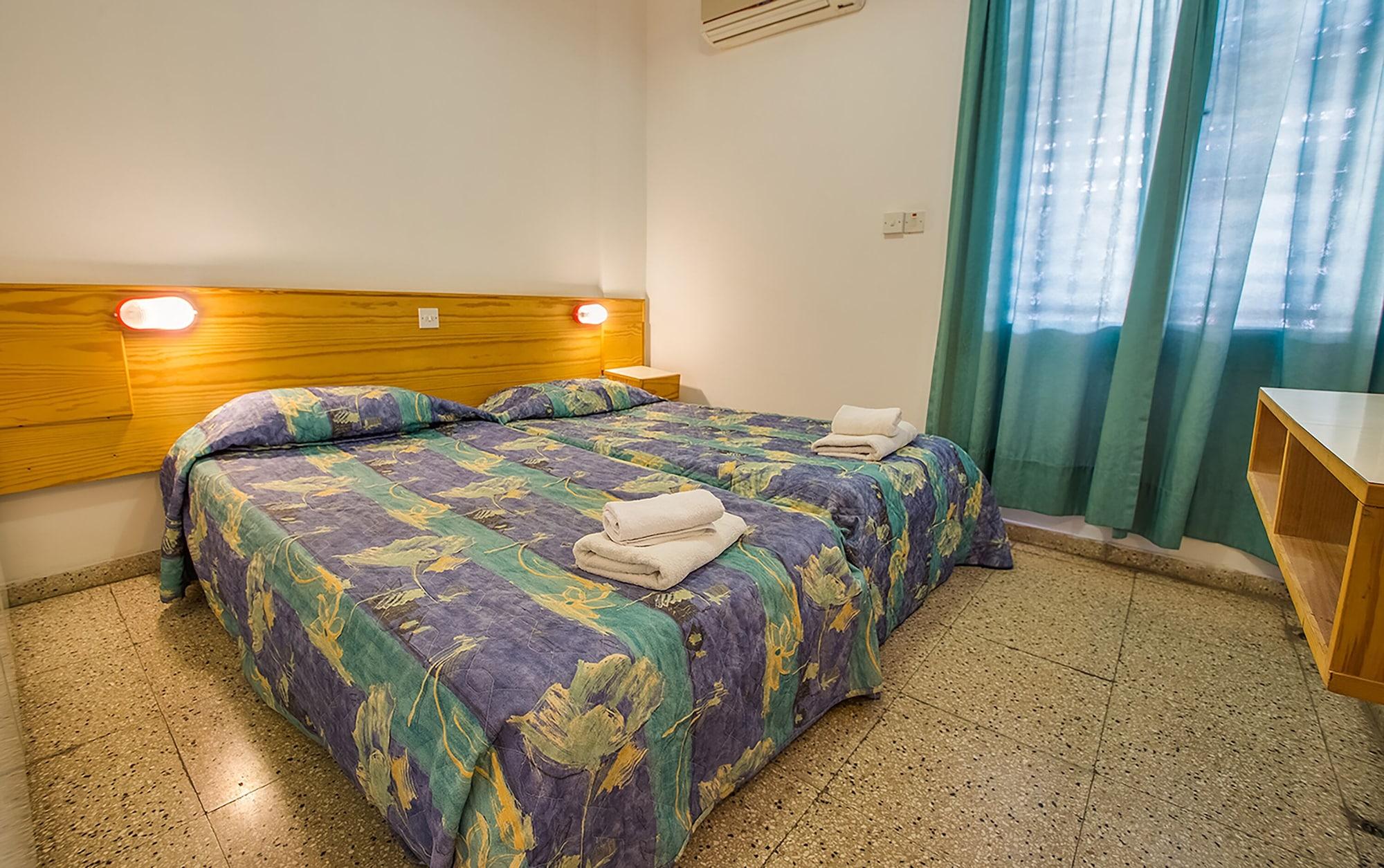 Green Bungalows Hotel Apartments Agia Napa Buitenkant foto