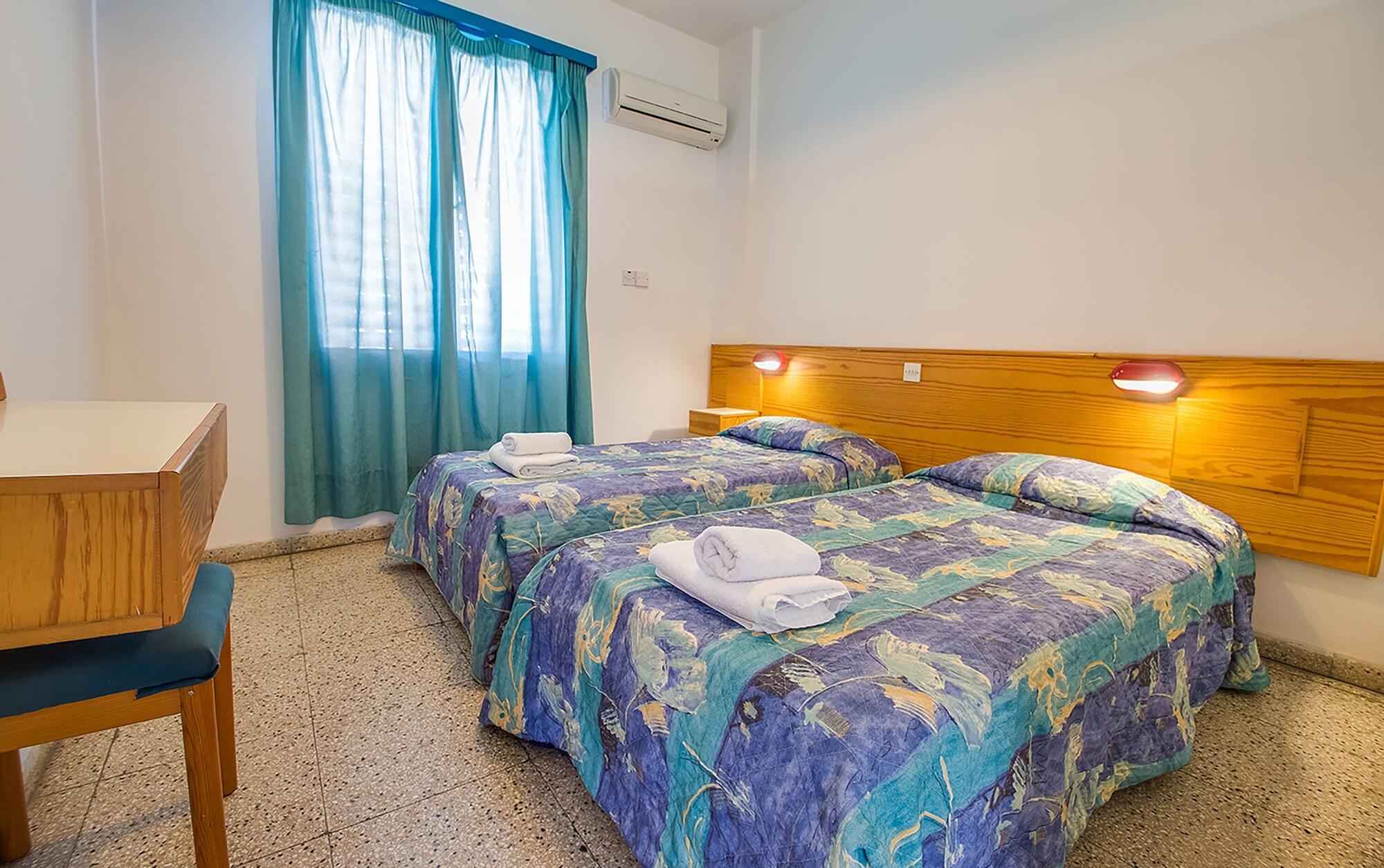 Green Bungalows Hotel Apartments Agia Napa Buitenkant foto