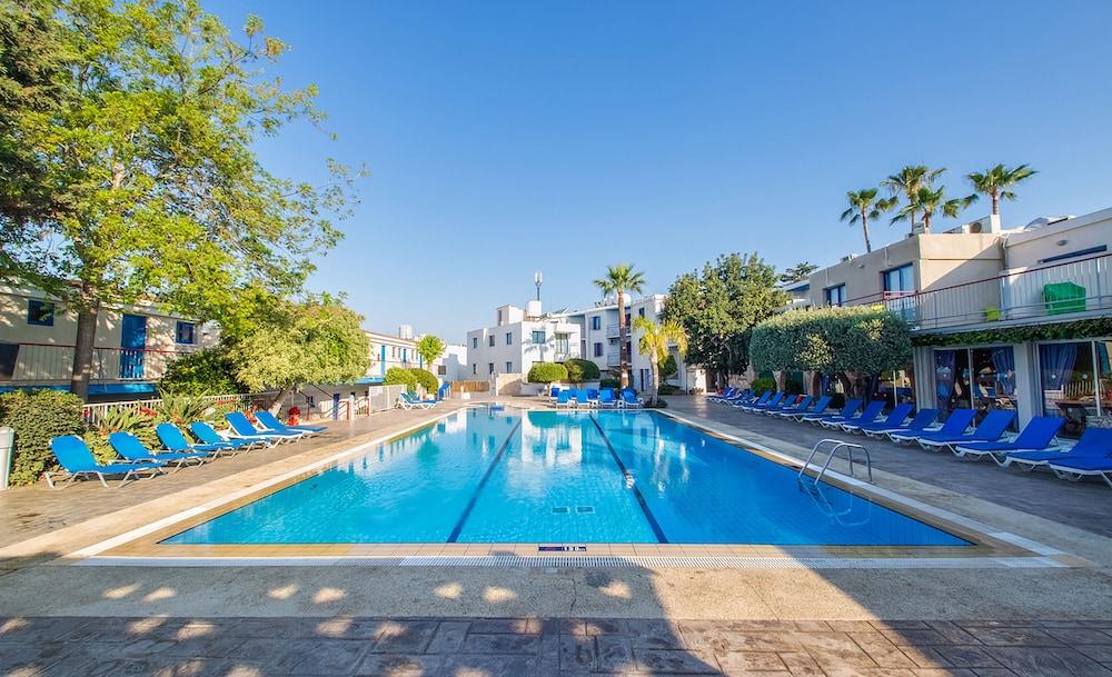 Green Bungalows Hotel Apartments Agia Napa Buitenkant foto
