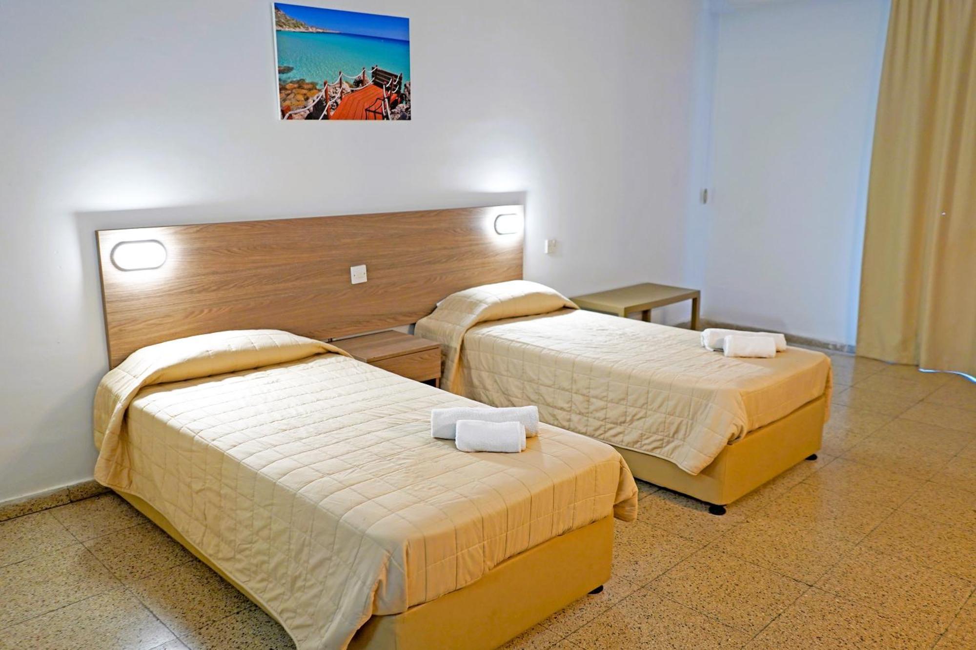 Green Bungalows Hotel Apartments Agia Napa Buitenkant foto