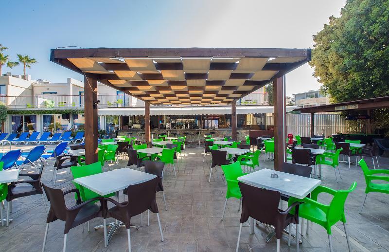 Green Bungalows Hotel Apartments Agia Napa Buitenkant foto